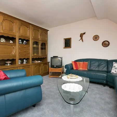 Cozy With Balcony In Germany * Trittenheim